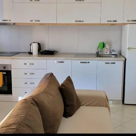 Antea 1-2 Влёра